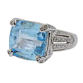 Gold 15 Carat Aquamarine Diamond Ring