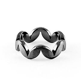 Jado Crown Muse Ebony 18k White Gold with Rhodium Plating Ring