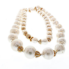 Australian South Sea Pearl and Diamond Necklace with 18 Karat White Gold Clasp