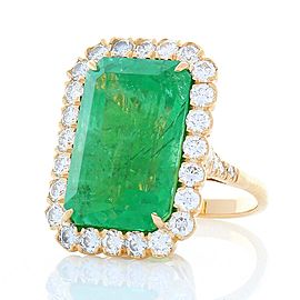 Heritage Gem Studio GIA Certified 16.28 Carat Octagon Cut Emerald and Diamond Cocktail Ring