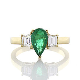 1.32 Carat Pear Shaped Emerald and Diamond Cocktail Ring in 18 Karat Yellow Gold