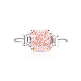 Alaia 3 Carats Cushion Cut Earth Mined Fancy Vivid Pink Diamond Engagement Ring in Platinum. GIA