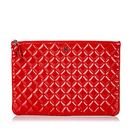 Chanel Matelasse CC Patent Leather Clutch Bag