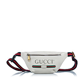 Gucci Logo Leather Belt Bag