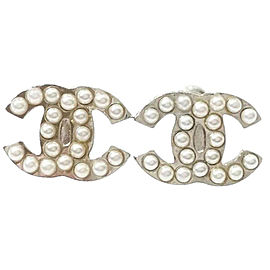 Chanel CC Classic Silver Tone Metal & Simulated Glass Pearl Piercing Earrings