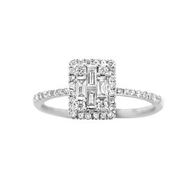 18k White Gold and Diamond Ring