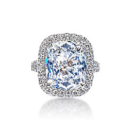 Kinsley Carats E VVS1 Cushion Cut Diamond Engagement Ring in Platinum