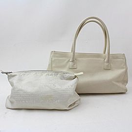 Chanel 2.55 Reissue Cerf Ivory Caviar Executive 869763 White Leather Tote