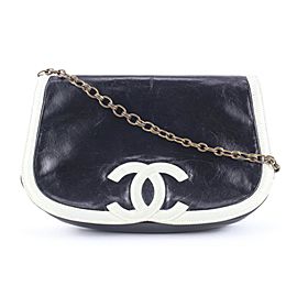 Chanel Black x White Bicolor CC Logo Flap Chain Bag Crossbody 706cas323