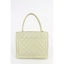 Chanel Iridescent Pearl Quilted Lambskin Medallion Zip Tote bag 830cas27