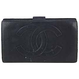 Chanel Black Lambskin CC Logo Bifold Flap Wallet 819lv77