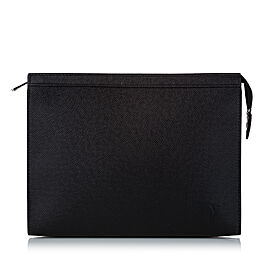 Louis Vuitton Taiga Pochette Voyage MM