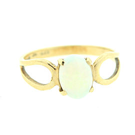 14K Yellow Gold Oval Opal Ring