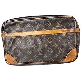 Louis Vuitton Compiegne Monogram 28 13lva61 Brown Coated Canvas Clutch