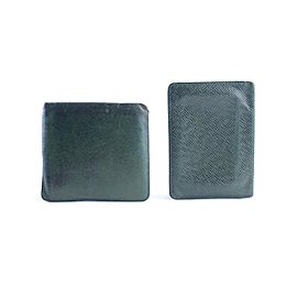 Louis Vuitton Taiga Wallet and Card Case Set 226904