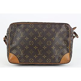 Louis Vuitton Monogram Trocadero 24 Crossbody Bag 8lv1015