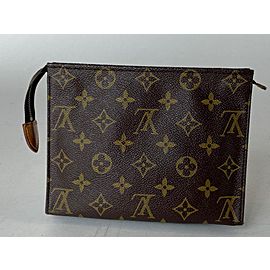 Louis Vuitton Toiletry Pouch Poche Monogram 19 Toilette 17la527 Brown Coated Canvas Clutch