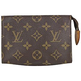 Louis Vuitton Small Monogram Toiletry Pouch 15 Poche Toilette 3LV99